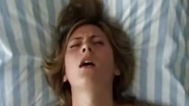 Sexy երկու հսկա Թոմ եւ Ջերի հենթայը boobs.