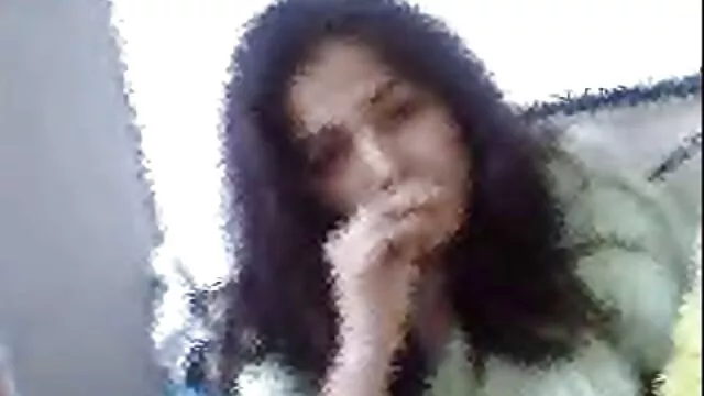 Slavegirl Տոտալի Սփայս պոռնո շատ ցանկանում օրգազմի.